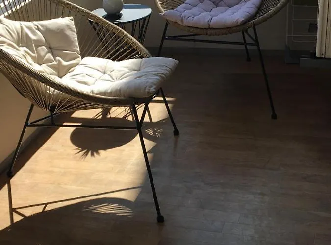 F2 Le Lavezzi Apartment